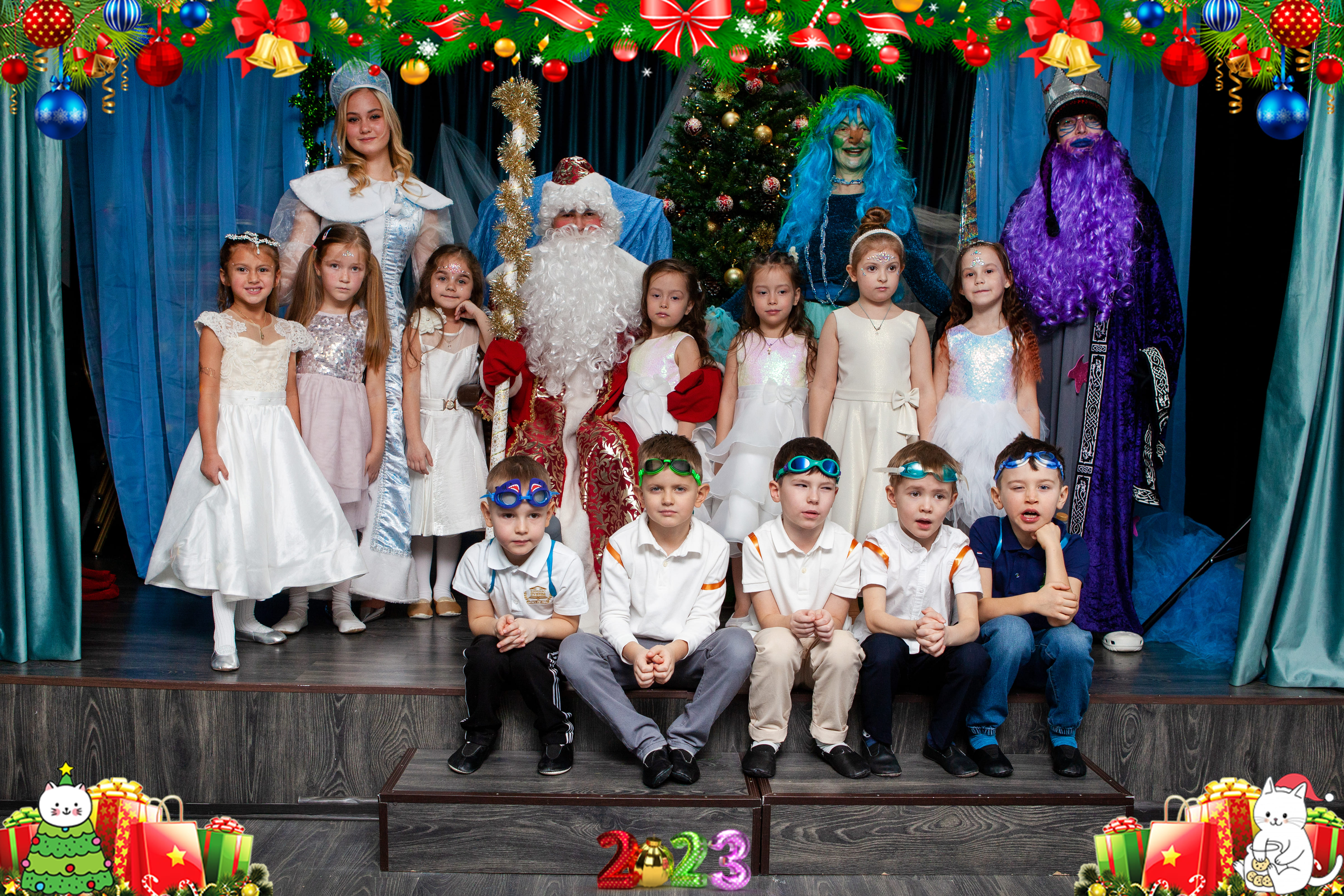В канун нового года в детском саду «Ювенесик» прошёл весёлый праздник.